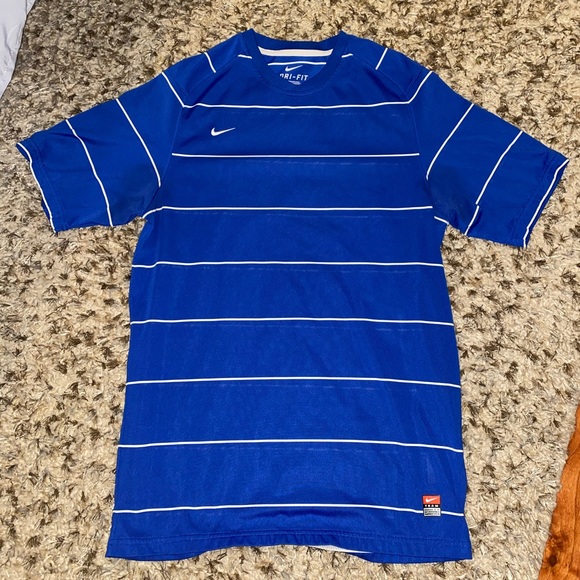 Nike Other - MENS NIKE DRI-FIT TEE 💙